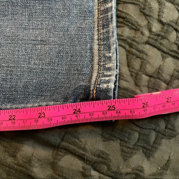 Like New Womans Express Jeans - Picture 8 of 8